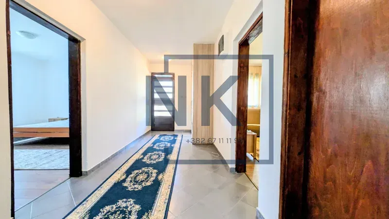 Izdavanje, dvosoban stan, 100m², Gornja Gorica, Podgorica