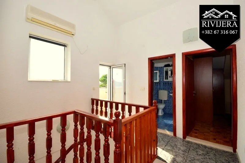 Prodaja, trosoban stan, 200m², Topla, Herceg Novi