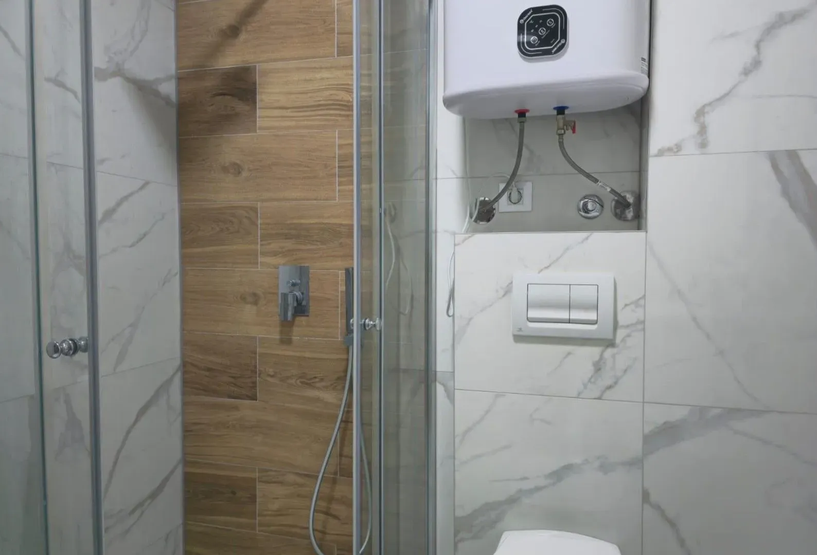 Izdavanje, jednosoban stan, 53m², Zagorič, Podgorica
