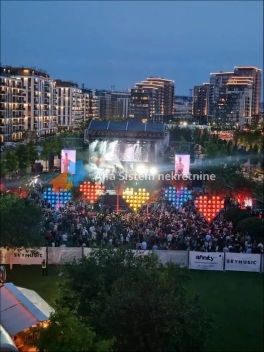 View from the terrace of the city square and an event taking place.