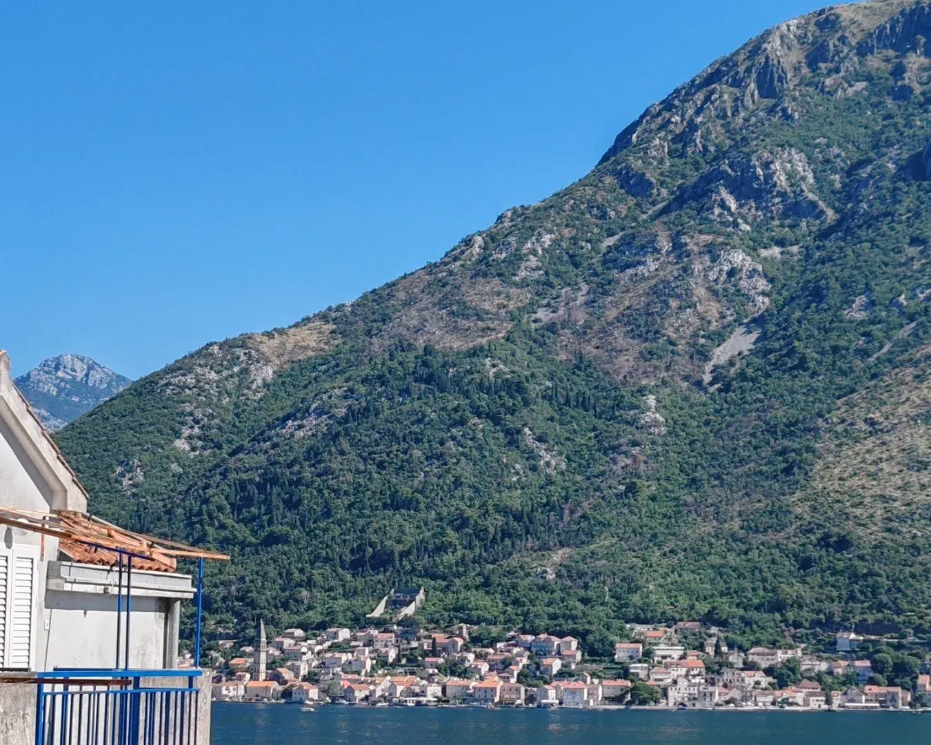 Prodaja, dvosoban stan, 40m², Stoliv, Kotor