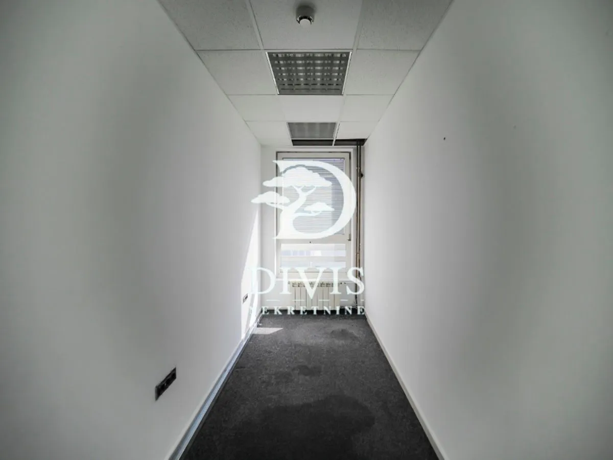 Rent, office space, 216m², Zemun Gornji Grad, Zemun Sve Podlokacije