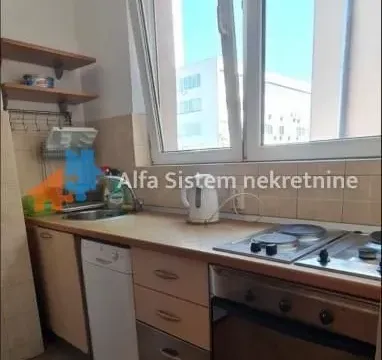 Rent, three bedroom apartment, 90m², Palata Pravde, Beograd - image 11