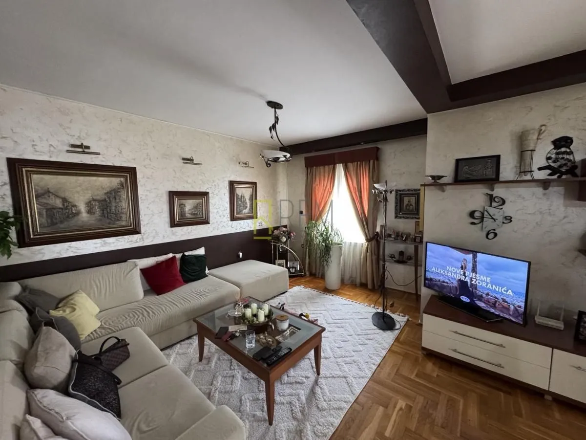 Prodaja, trosoban stan, 109m², Momišići, Podgorica