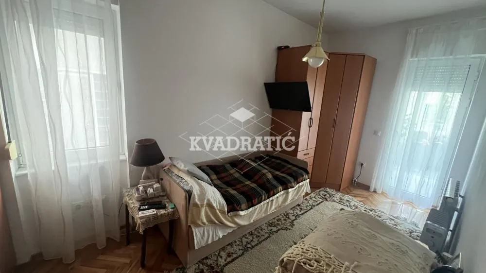 Prodaja, stan, 150m², Voždovac Sve Podlokacije, Beograd