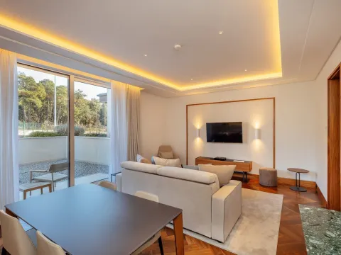 Prodaja, jednosoban stan, 95m², Porto Montenegro, Tivat - image 5