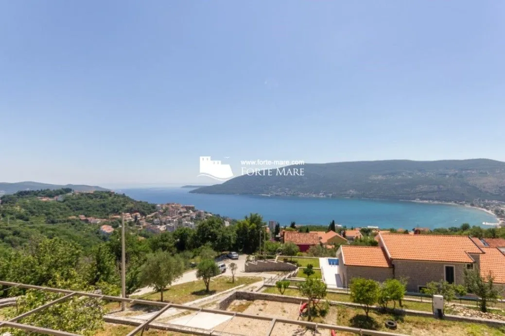Prodaja, kuća, 320m², Topla, Herceg Novi