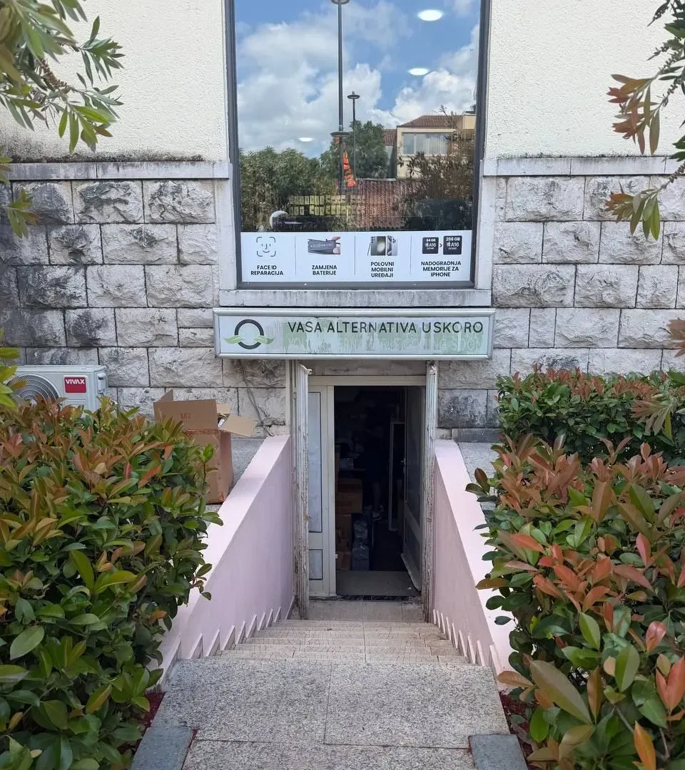 Izdavanje, poslovni prostor, 24m², Centar, Podgorica