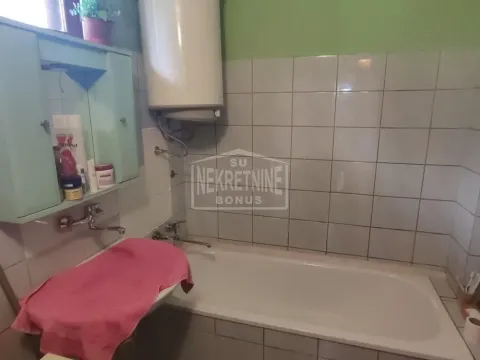 Prodaja, kuća, 100m², Zorka, Subotica - image 11