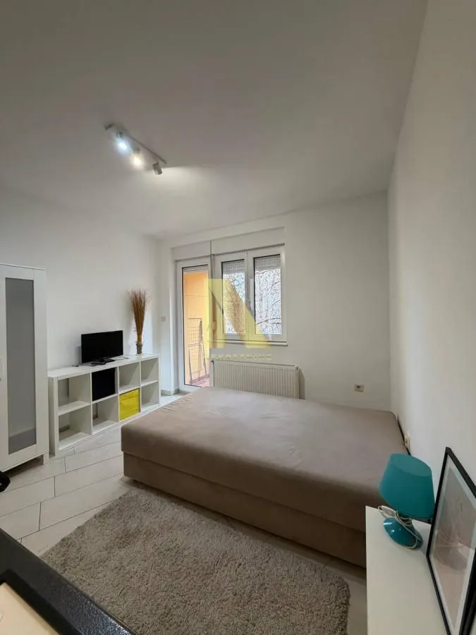 Prodaja, garsonjera, 24m², Podbara, Novi Sad Sve Podlokacije