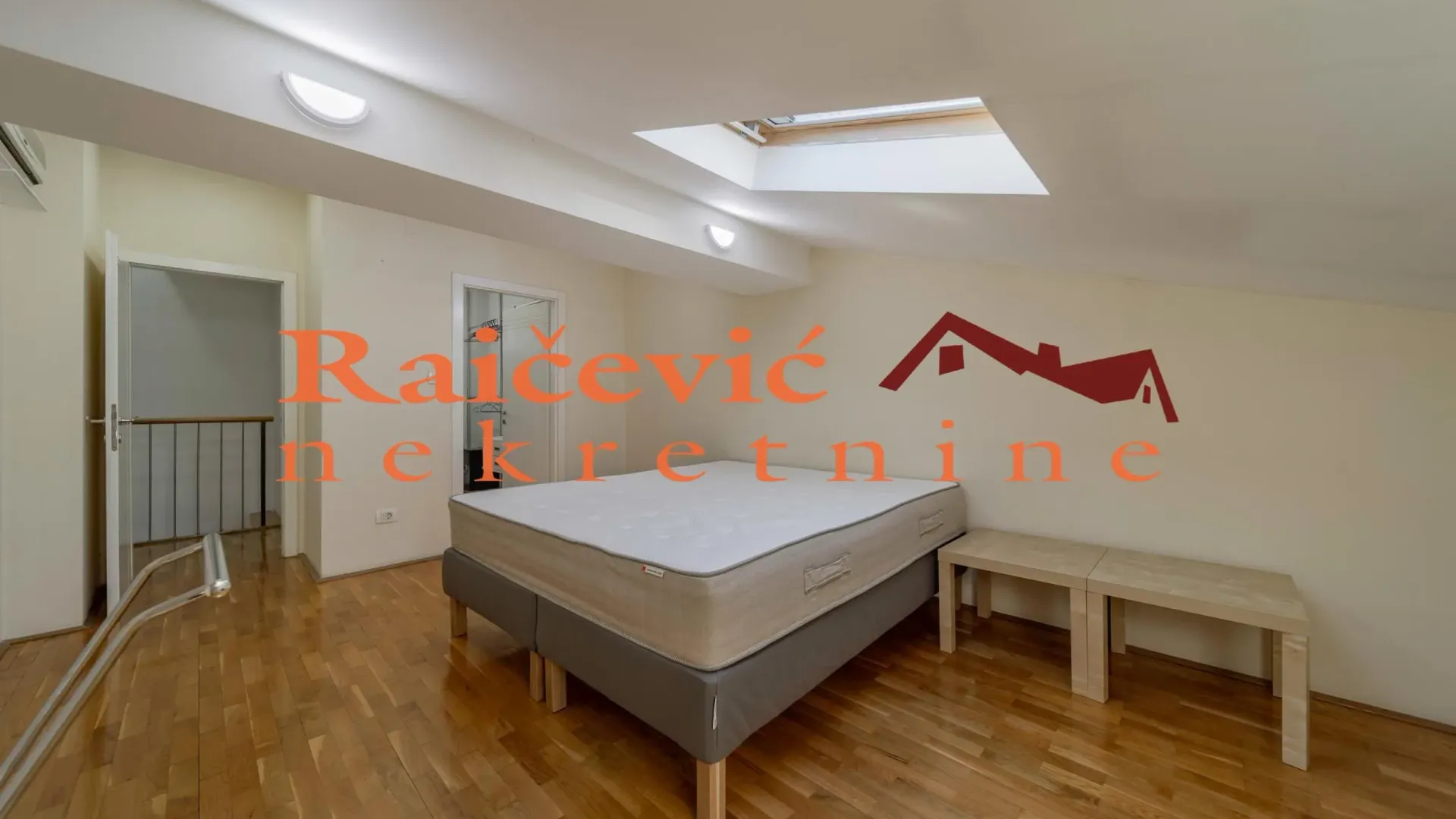 Sale, four bedroom apartment, 160m², Zvezdara Sve Podlokacije, Beograd