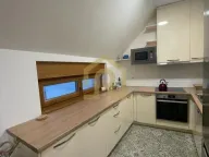 Izdavanje, četvorosoban stan, 110m², Vračar Hram, Vračar Sve Podlokacije - image 7