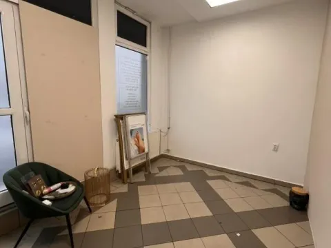 Rent, office space, 130m², Grbavica, Novi Sad Sve Podlokacije - image 22