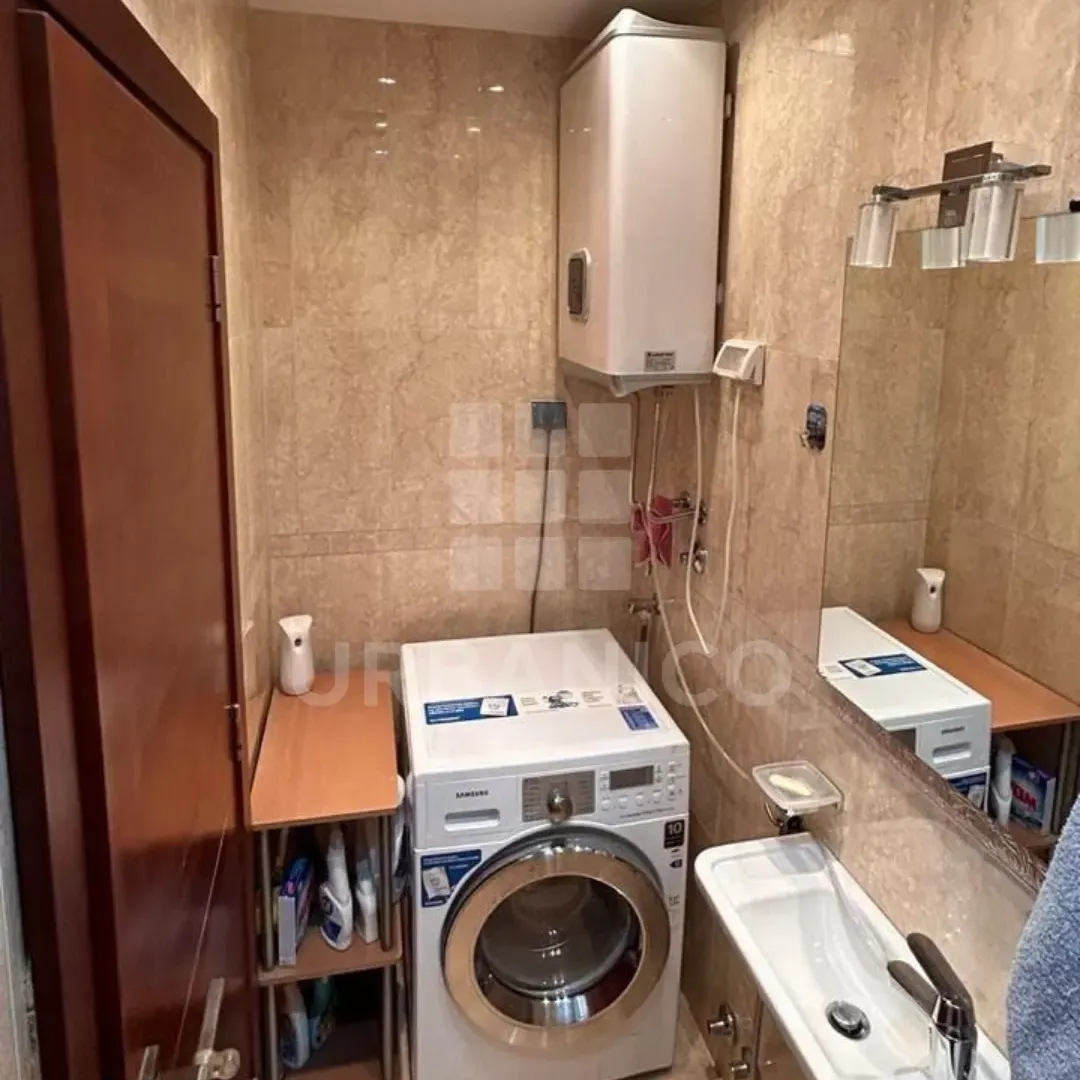 Prodaja, dvosoban stan, 120m², Komoševina, Budva