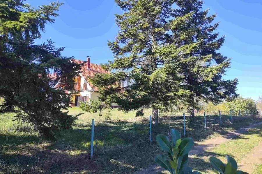 Prodaja, kuća, 220m², Voždovac Sve Podlokacije, Beograd