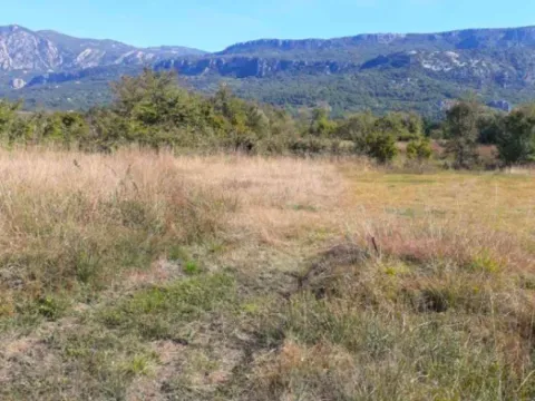 Sale, land lot, 2044m², Spuž, Danilovgrad