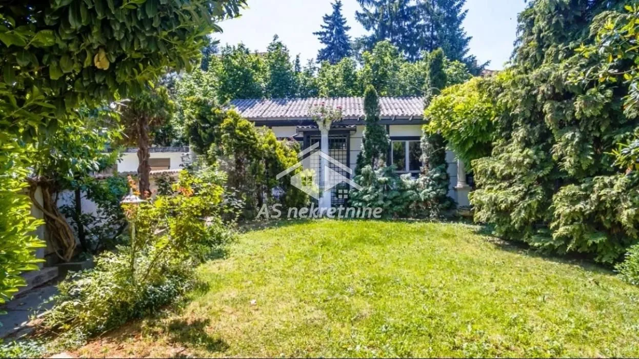 Rent, two bedroom apartment, 100m², Čukarica, Beograd