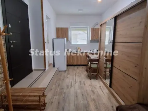 Izdavanje, garsonjera, 23m², Petrovaradin, Novi Sad - image 5