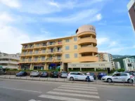 Izdavanje, garsonjera, 25m², Centar, Budva - image 7