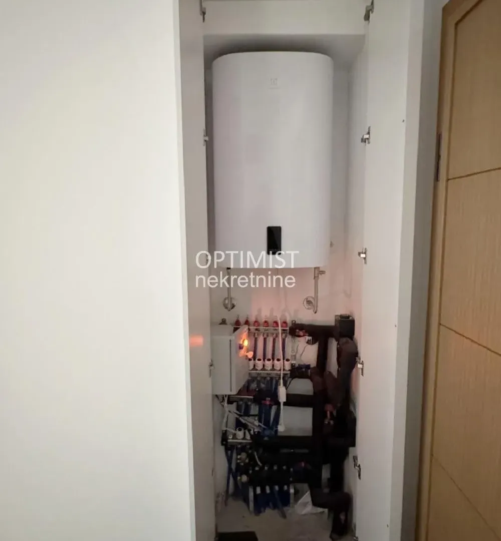 Sale, two bedroom apartment, 70m², Voždovac Sve Podlokacije, Beograd