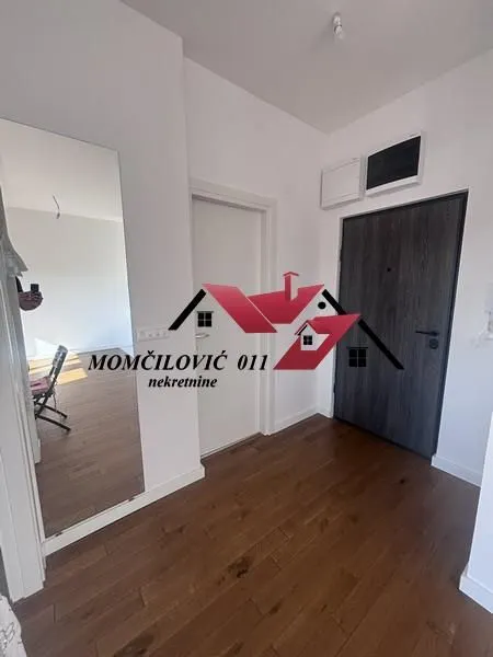 Prodaja, dvosoban stan, 39m², Surčin (mesto), Surčin