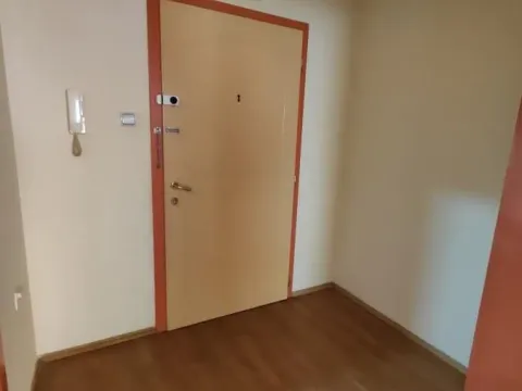 Izdavanje, dvosoban stan, 54m², Aqua park, Jagodina - image 7