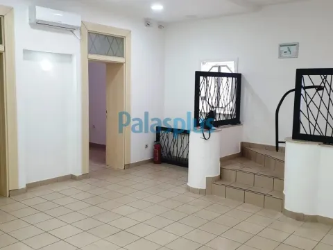 Izdavanje, poslovni prostor, 54m², Zemun Centar, Zemun Sve Podlokacije - image 7