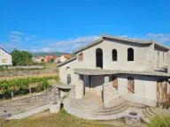 Sale, house, 296m², Kličevo, Nikšić - image 7