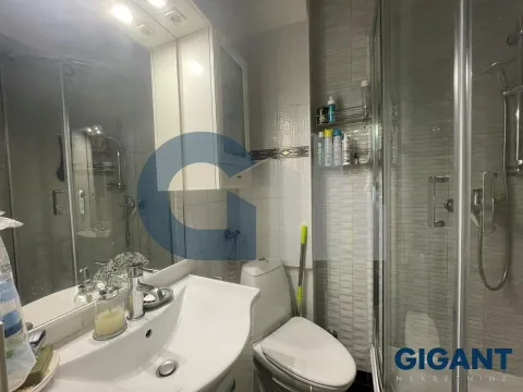 Prodaja, četvorosoban stan, 70m², Zemun Kalvarija, Zemun Sve Podlokacije - image 10