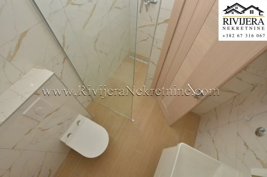 Prodaja, dvosoban stan, 73m², Đenovići, Herceg Novi