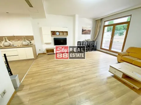 Izdavanje, kuća, 1400m², Savski Venac, Beograd - image 3