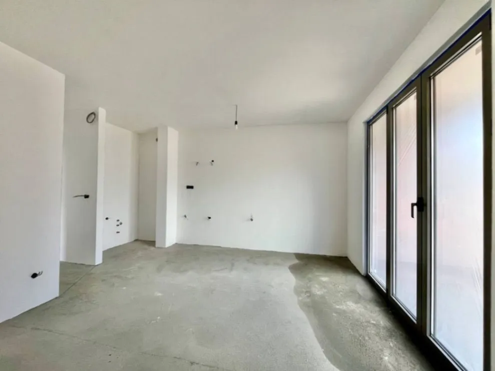 Sale, studio apartment, 37m², Tivat, Crna Gora