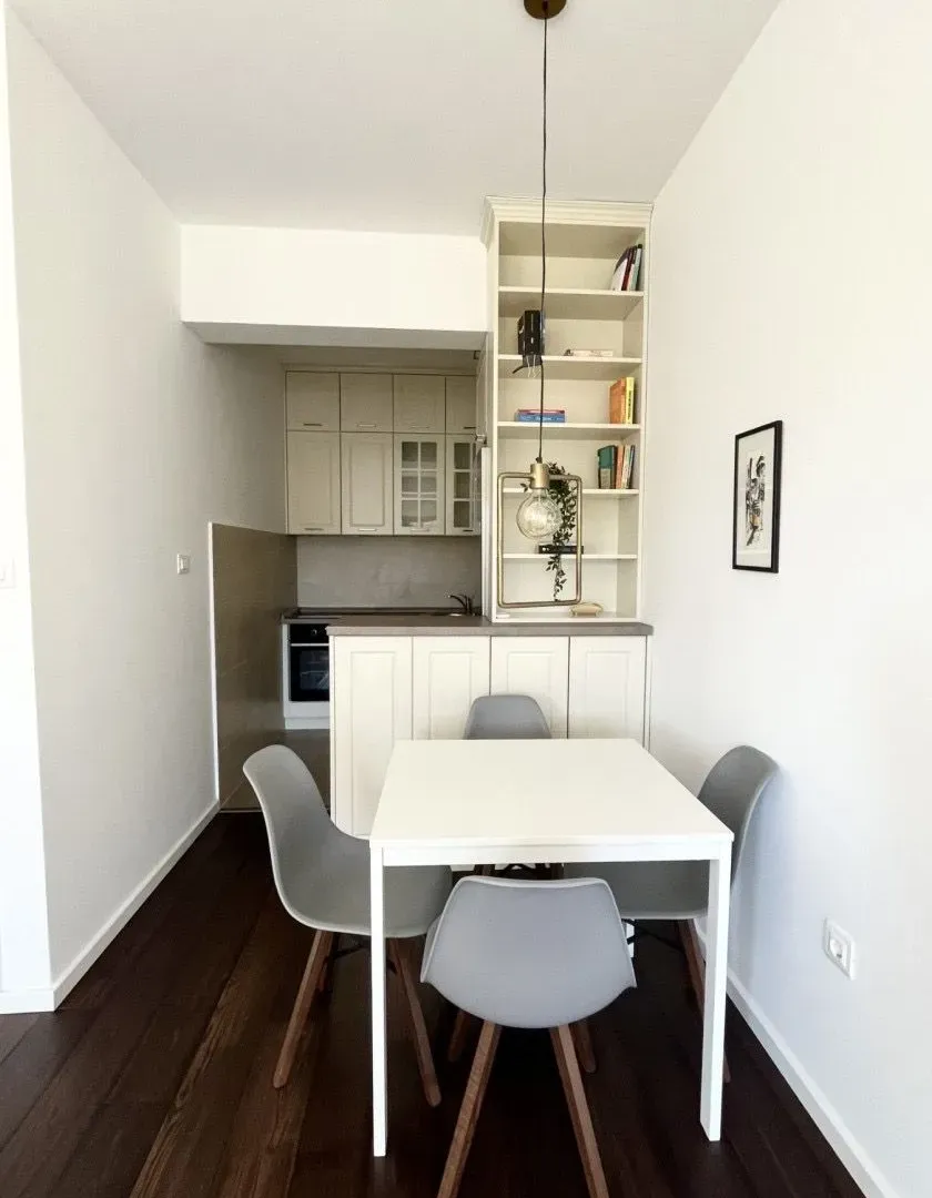 Izdavanje, jednosoban stan, 48m², Momišići, Podgorica
