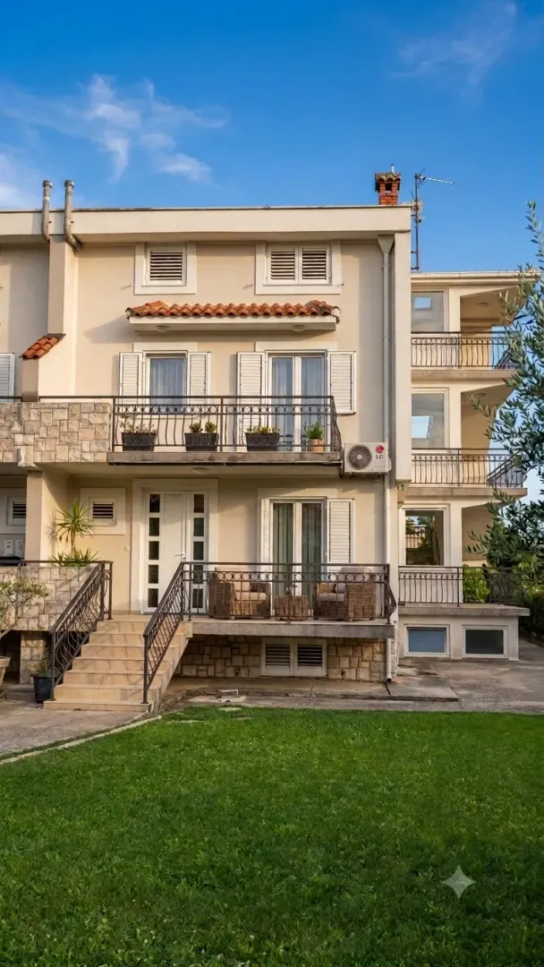 Izdavanje, jednosoban stan, 60m², Momišići, Podgorica