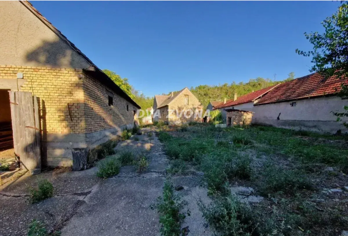 Prodaja, kuća, 140m², Susek, Beočin