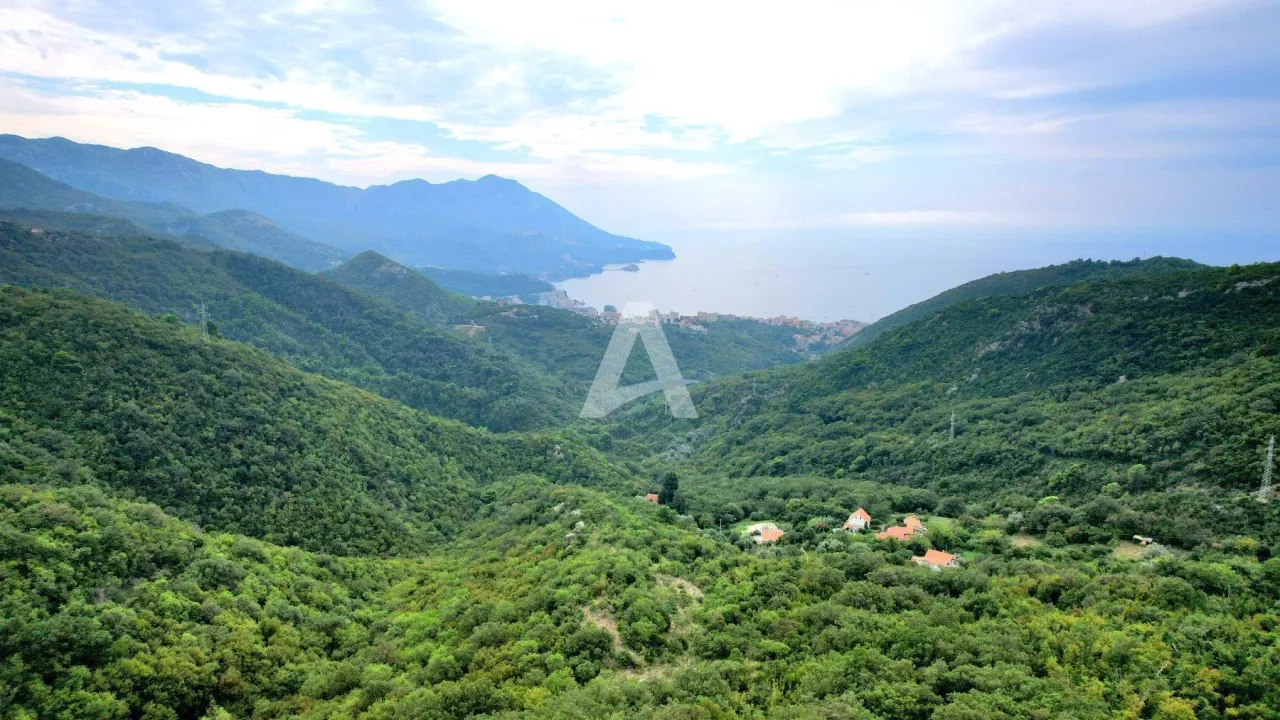 Sale, land lot, 20000m², Markovići, Budva