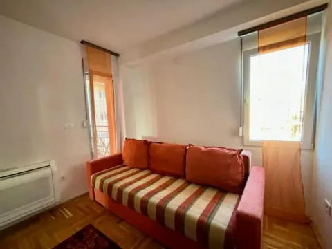 Rent, three bedroom apartment, 92m², Krivi Most, Podgorica - image 5