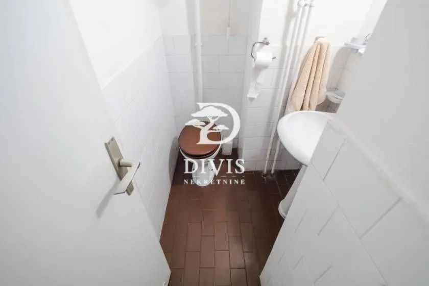 Prodaja, četvorosoban stan, 98m², Novi Beograd Sve Podlokacije, Beograd