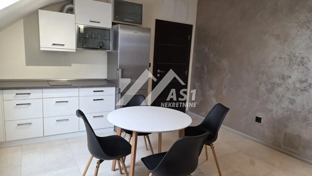 Izdavanje, jednosoban stan, 45m², Nova Detelinara, Novi Sad Sve Podlokacije