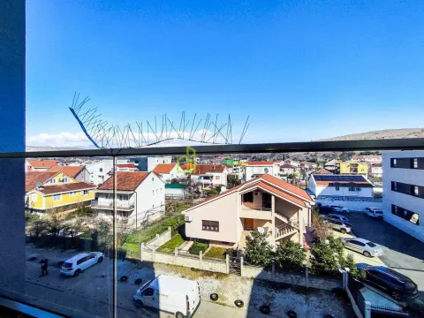 Rent, two bedroom apartment, 63m², Dalmatinska ulica, Podgorica - image 11