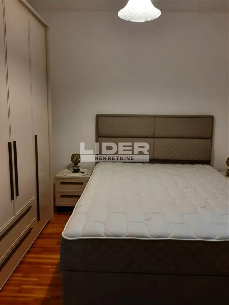 Rent, two bedroom apartment, 58m², Hala Pionir, Palilula Sve Podlokacije