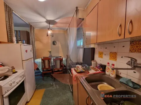 Sale, three bedroom apartment, 75m², Palilula Sve Podlokacije, Beograd - image 4