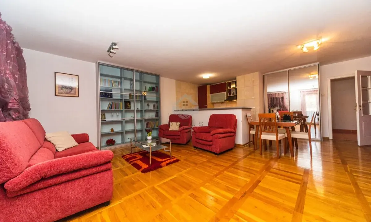 Rent, one bedroom apartment, 70m², Centar, Podgorica