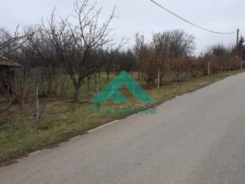 Prodaja, kuća, 212m², Mladenovac, Beograd - image 21