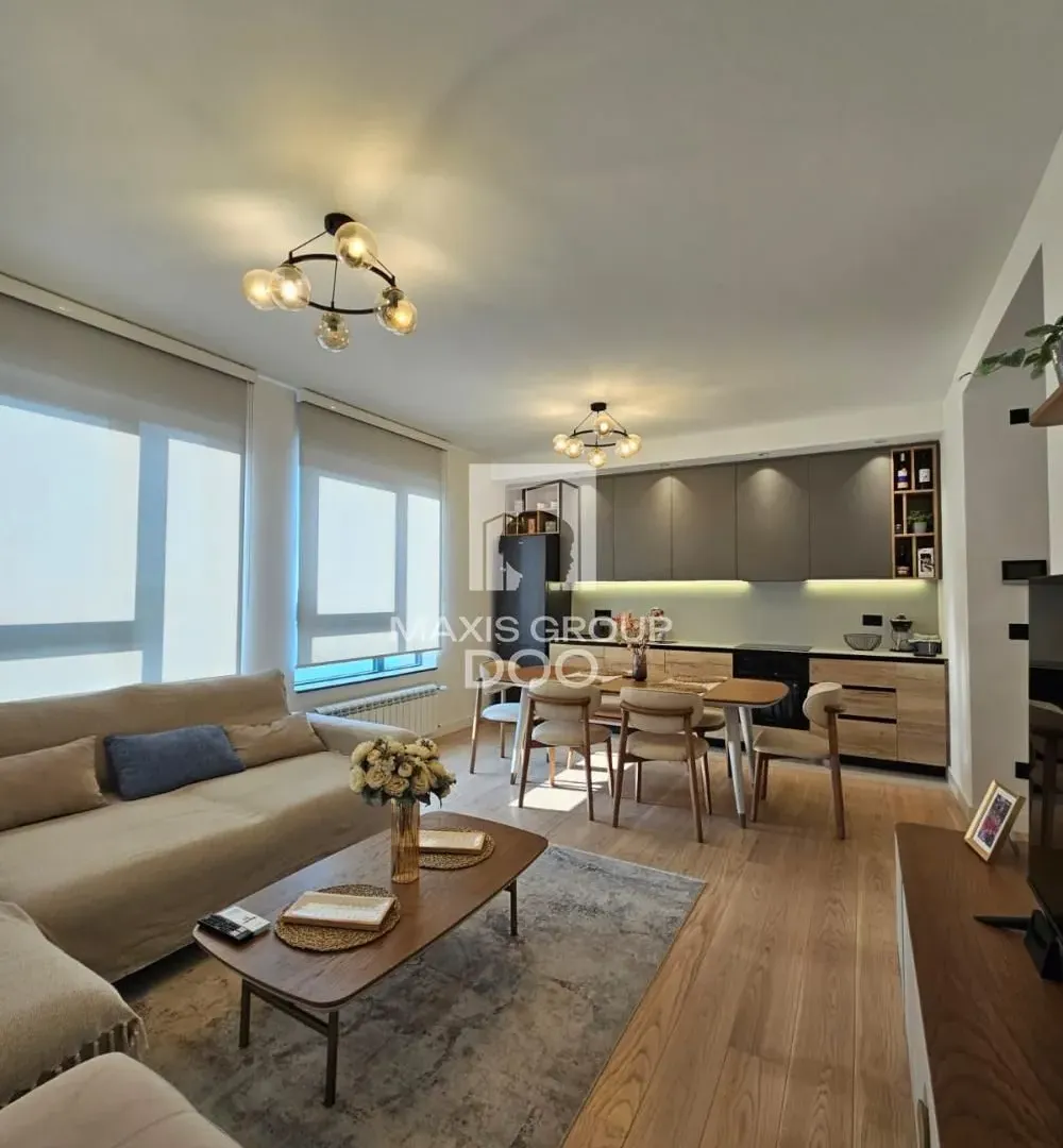 Rent, three bedroom apartment, 81m², Savski Venac, Beograd