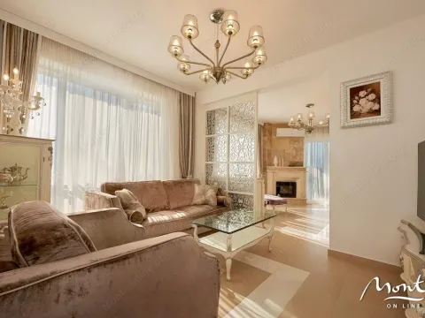 Prodaja, trosoban stan, 150m², Bečići, Budva - image 2