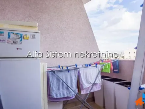 Rent, three bedroom apartment, 76m², Autokomanda, Voždovac Sve Podlokacije - image 17