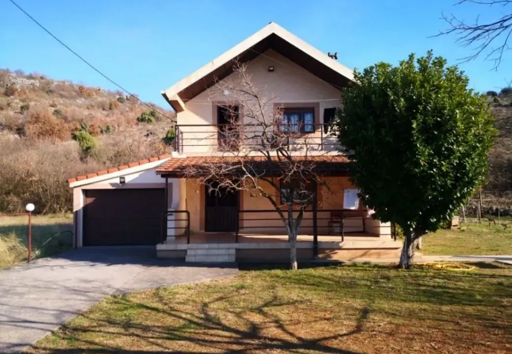 Sale, house, 120m², Podgorica, Crna Gora
