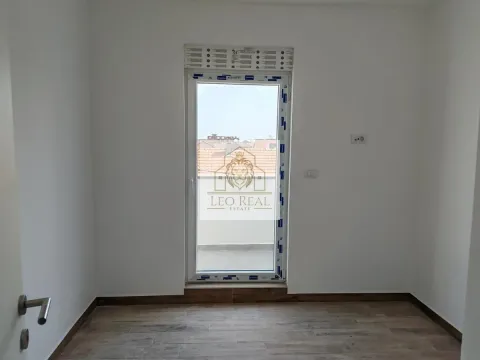 Prodaja, poslovni prostor, 39m², Surčin, Beograd - image 5