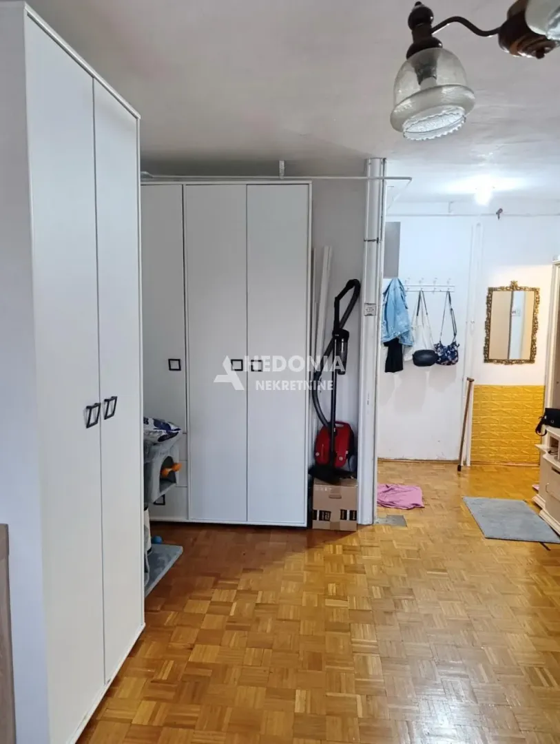 Sale, one bedroom apartment, 34m², Zvezdara Sve Podlokacije, Beograd